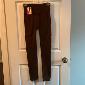 Brown soft leggings-NWT